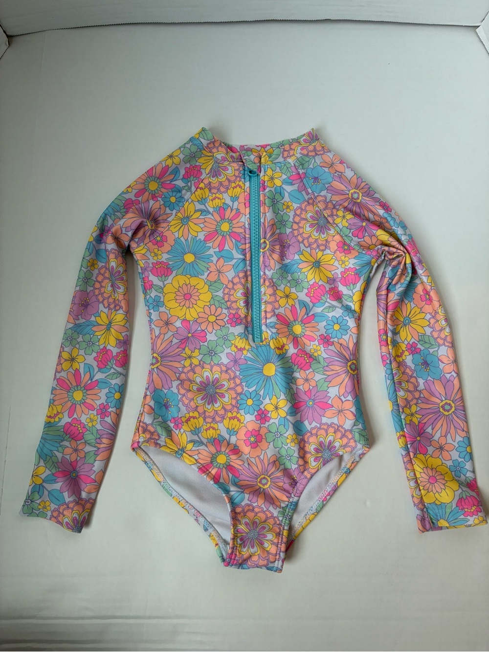 Girls WONDER NATION One piece Bathing Suit XS (4/5)

Bin B